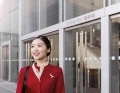 国泰航空上半年业绩飘红,本土化空姐战略成效显著